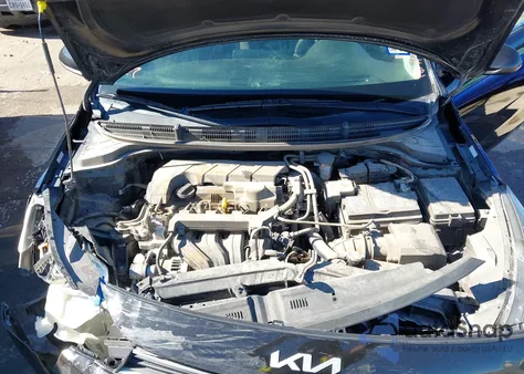 2022 Kia Rio S из США, поврежденный, VIN 3KPA24AD0NE477646